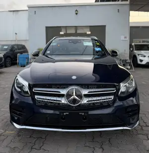 Mercedes-Benz GLC-Class 2016 Blue