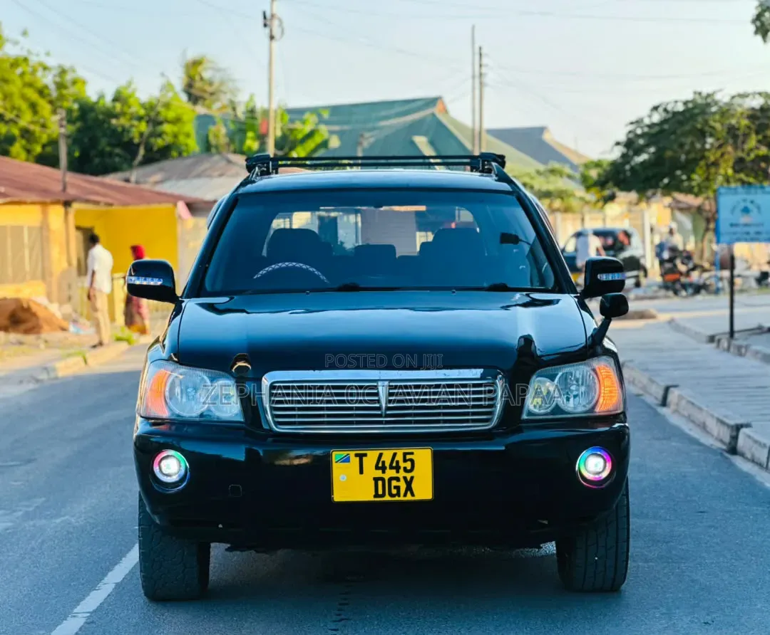 Toyota Kluger 2005 Black