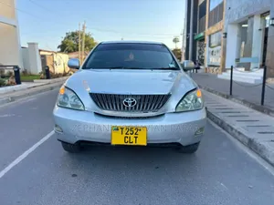 Toyota Harrier 2005 Silver