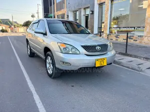 Toyota Harrier 2005 Silver