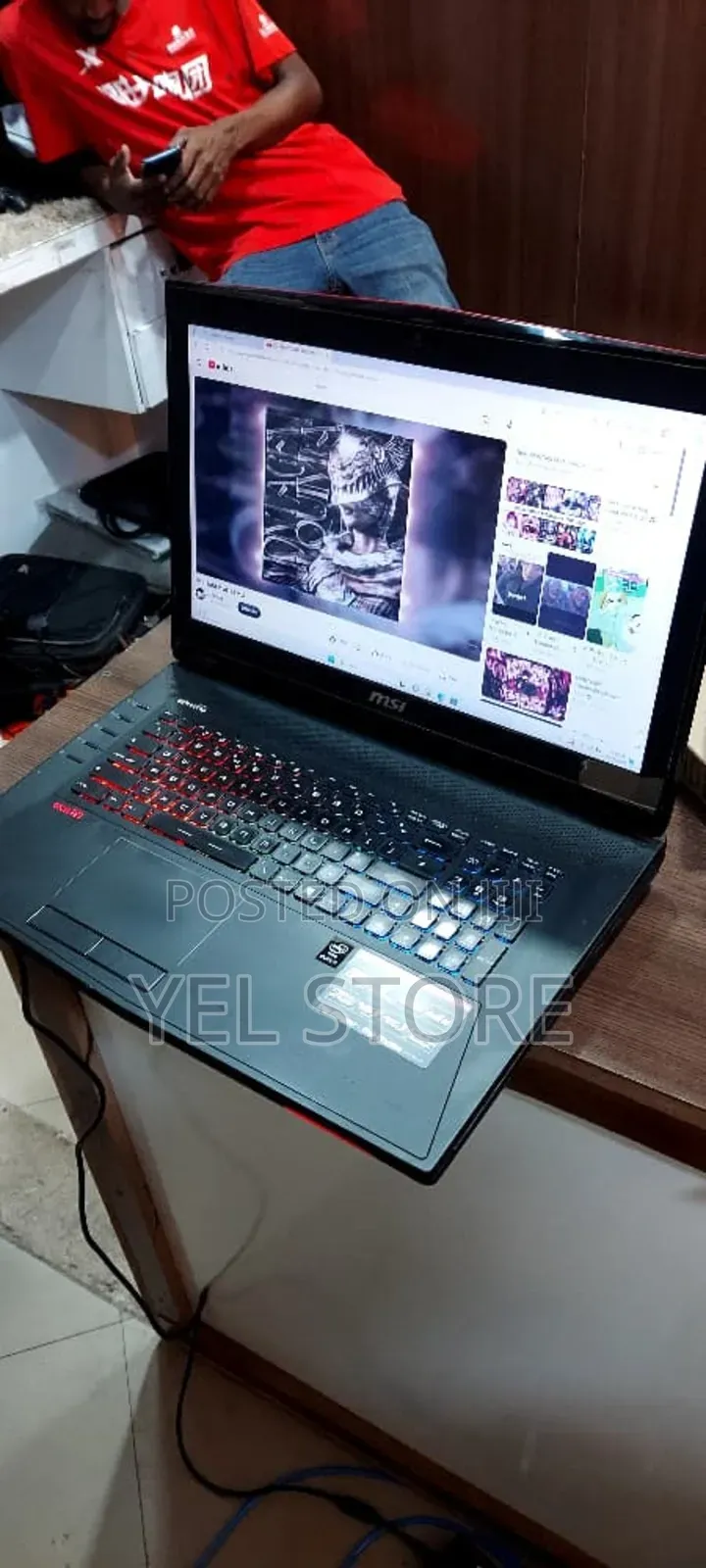 Laptop MSI GT72 2QE Dominator Pro 32GB Intel Core i7 SSD 1T