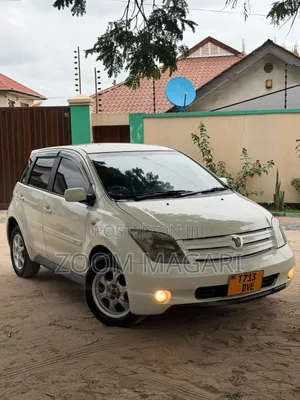 Toyota IST 2006 Pearl