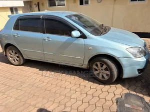 Toyota Corolla RunX 2004 Blue