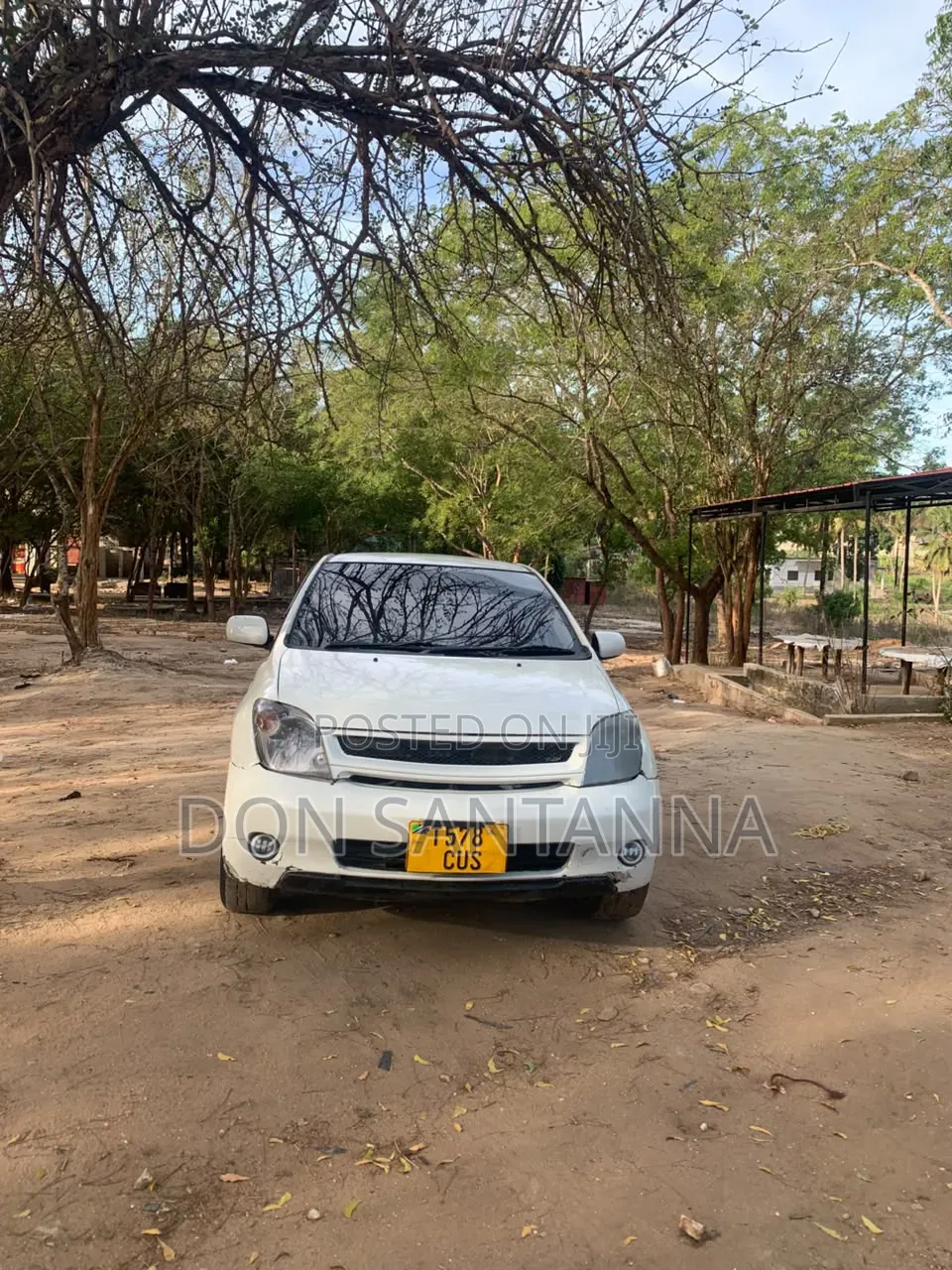 Toyota IST 2004 White