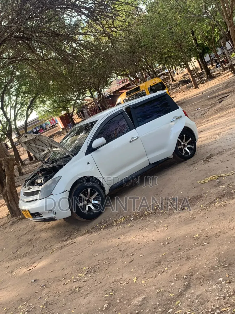 Toyota IST 2004 White