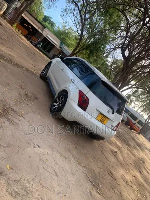 Toyota IST 2004 White