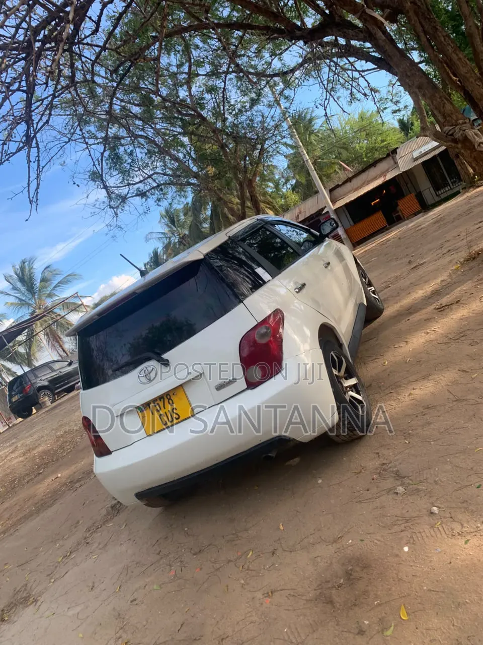 Toyota IST 2004 White