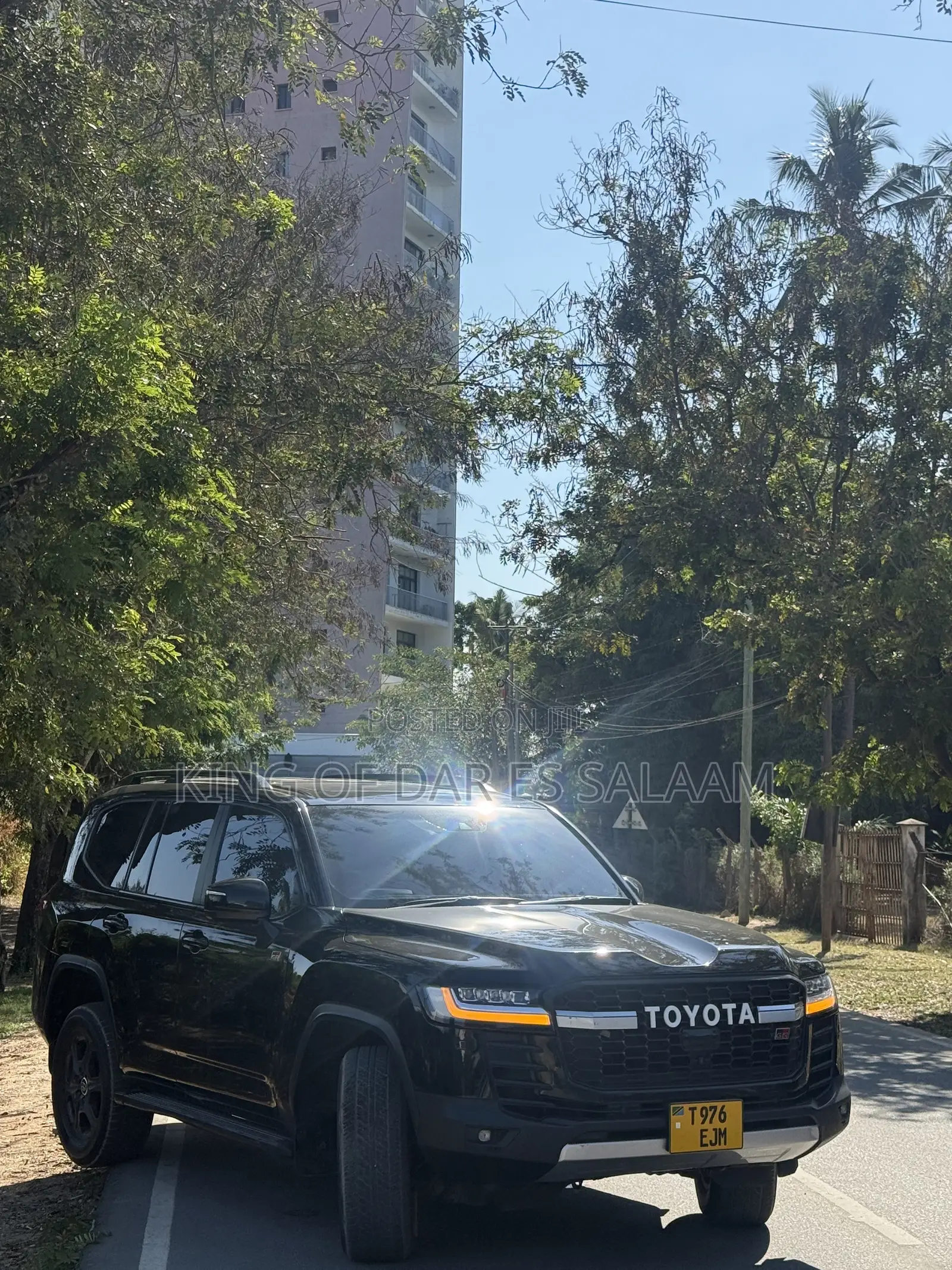 Toyota Land Cruiser 2024 Black