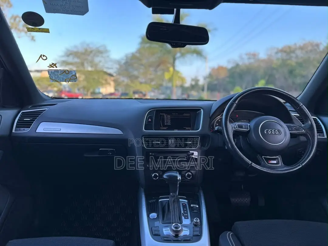 Audi Q5 2013 Black