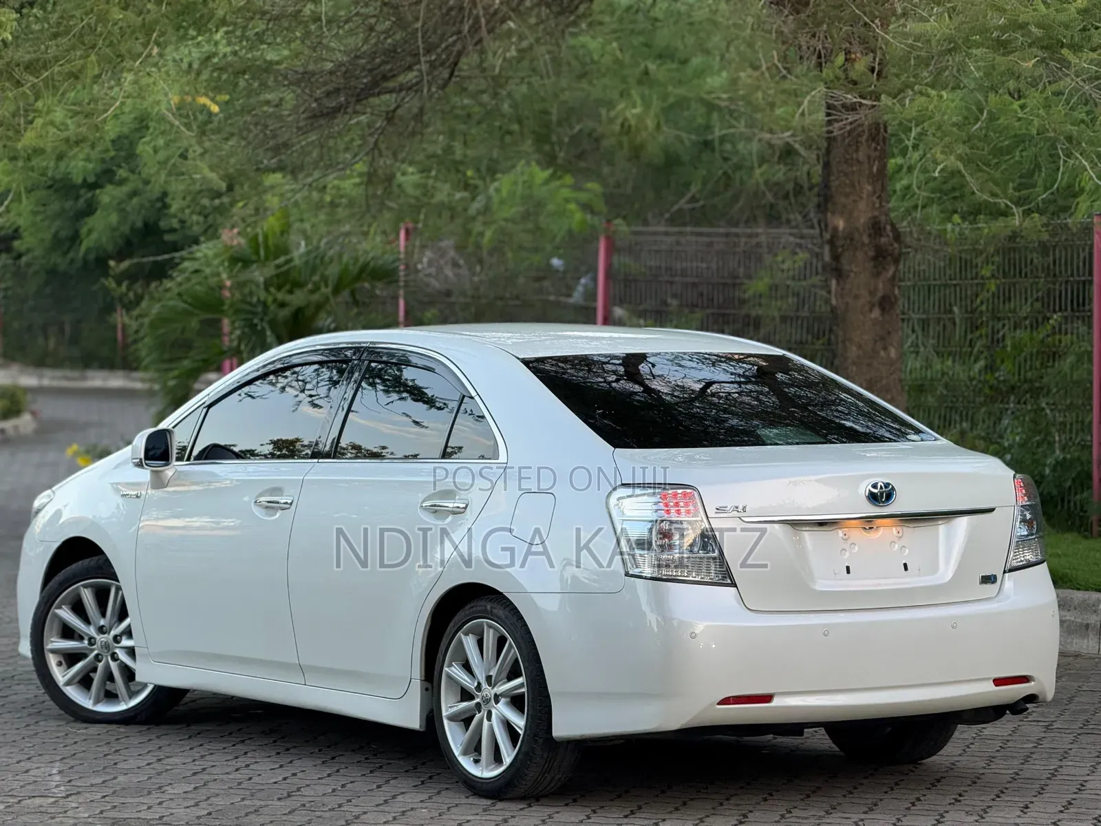 Subaru Trezia 2013 White
