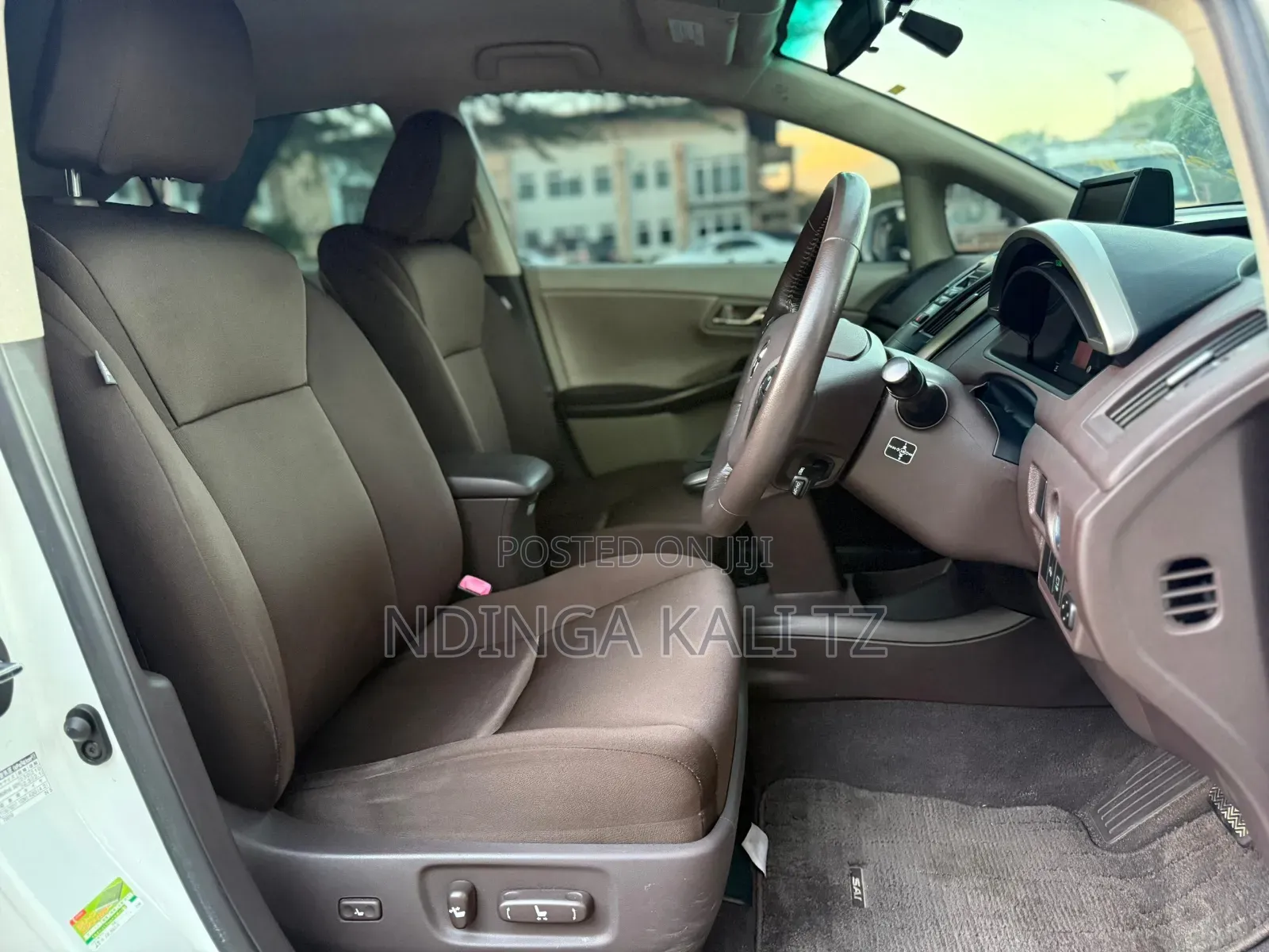 Subaru Trezia 2013 White