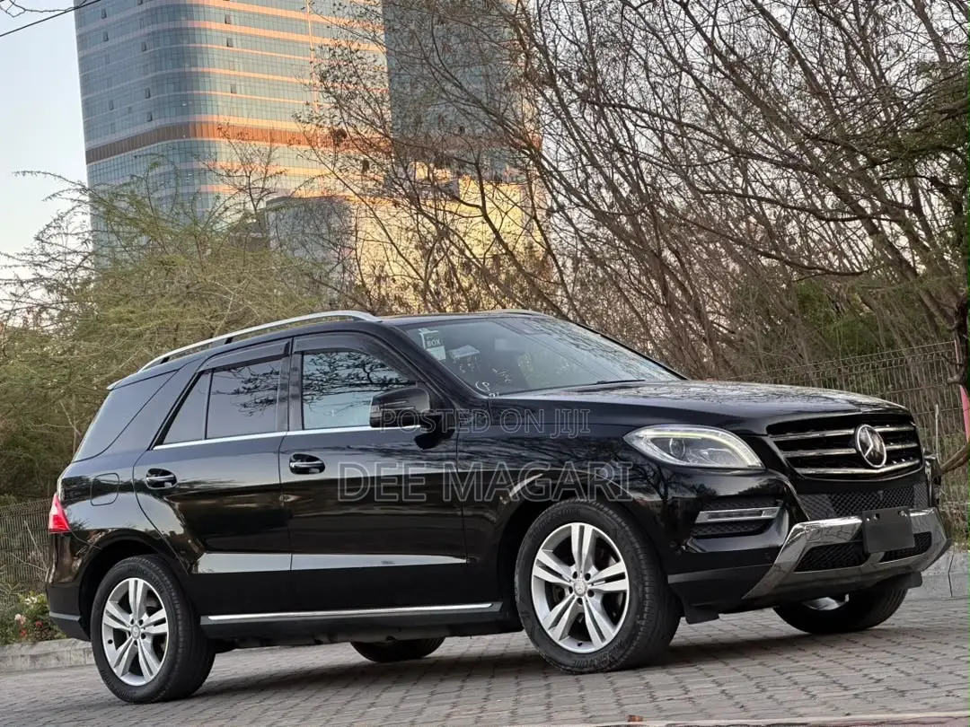 Mercedes-Benz M Class 2014 Black