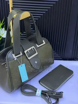 Chrisrose Womans Bag Hy Classic