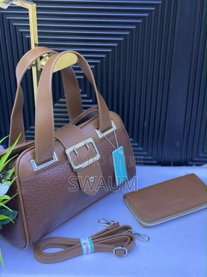 Chrisrose Womans Bag Hy Classic