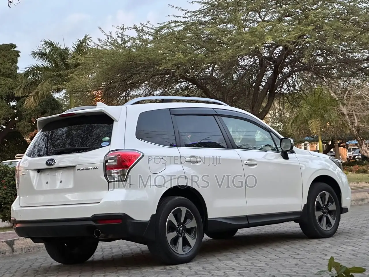 Subaru Forester 2016 White