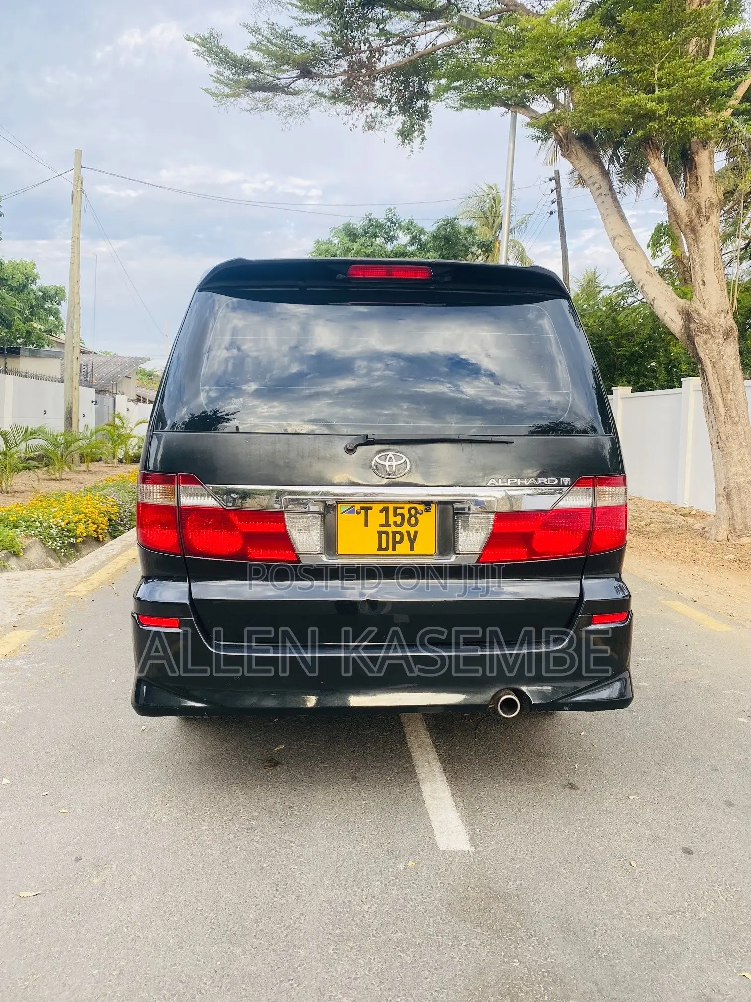 Toyota Alphard 2006 Black