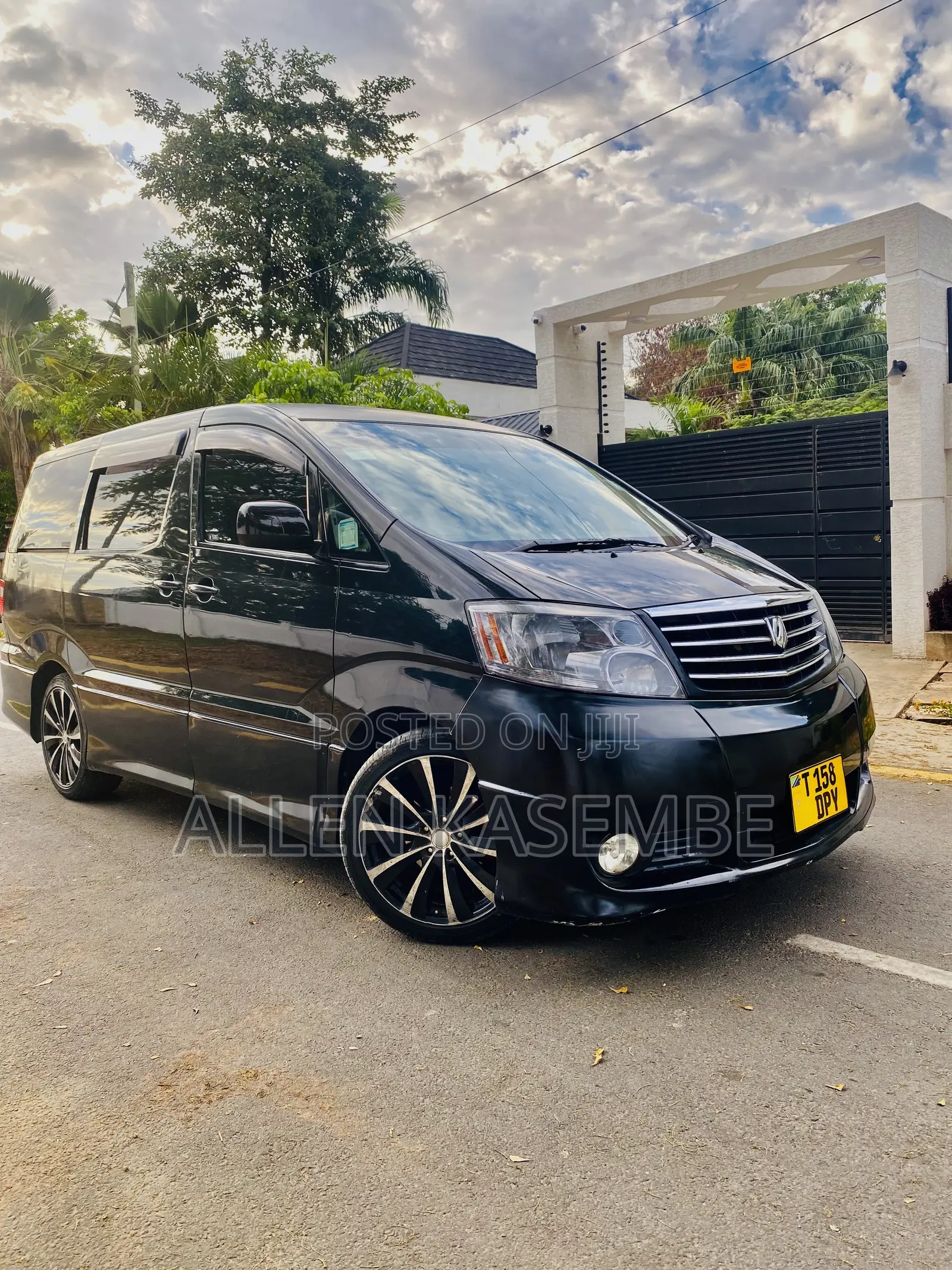 Toyota Alphard 2006 Black