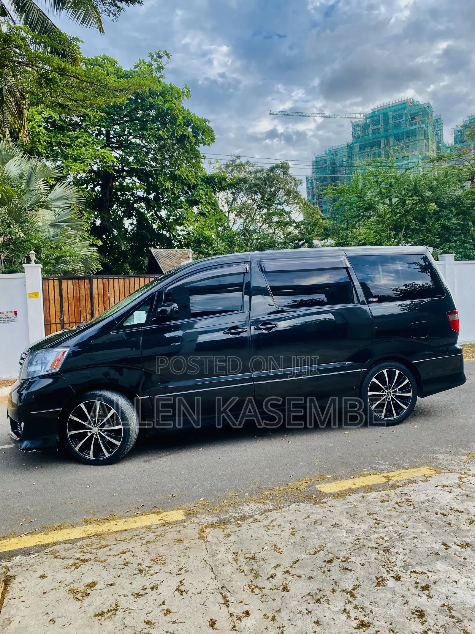 Toyota Alphard 2006 Black