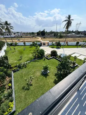 Furnished 5bdrm Bungalow in Kinondoni for sale