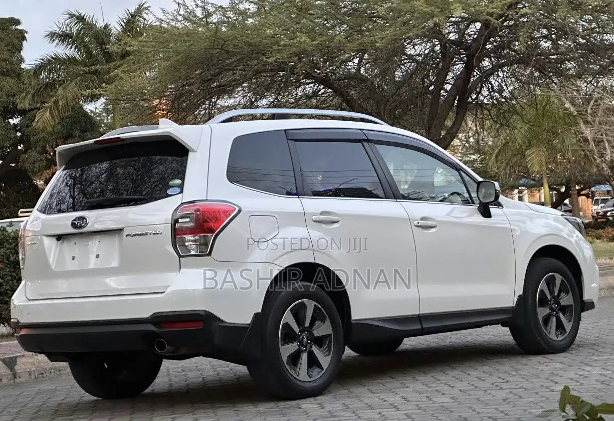 Subaru Forester 2016 White
