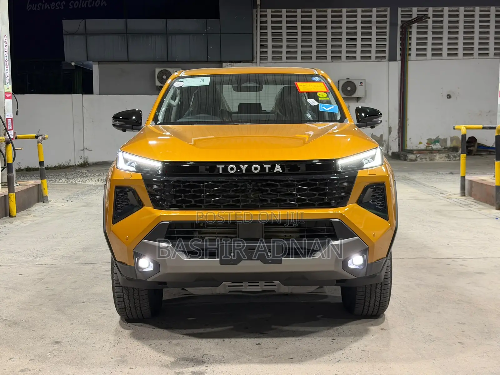 New Toyota Hilux 2026 Yellow
