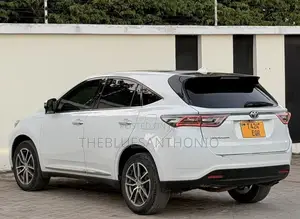 Toyota Harrier 2.0 4WD 2015 Pearl