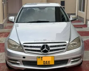 Mercedes-Benz C300 2015 Silver