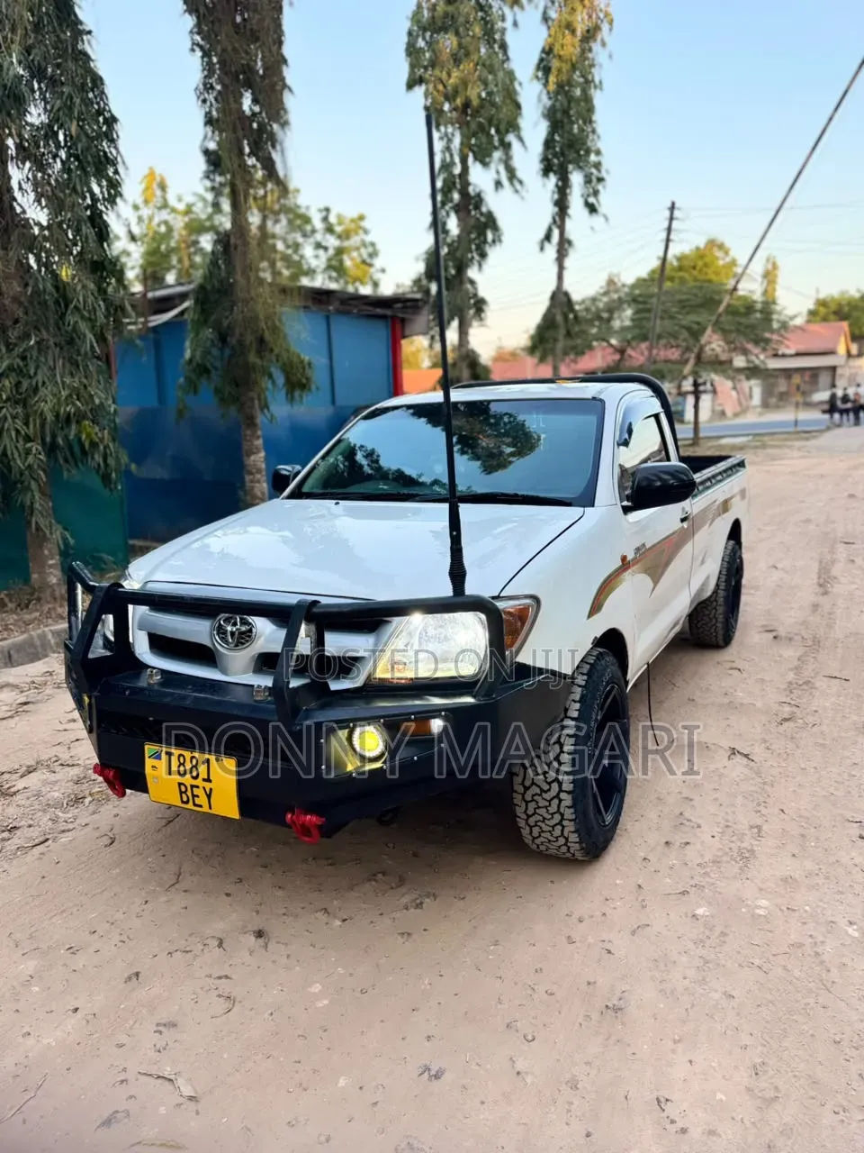 Toyota Hilux 2007 White