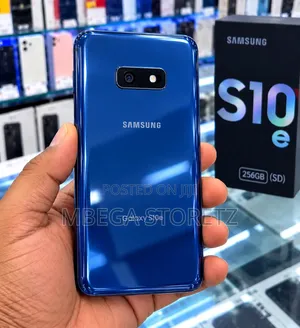 New Samsung Galaxy S10e 256 GB Black