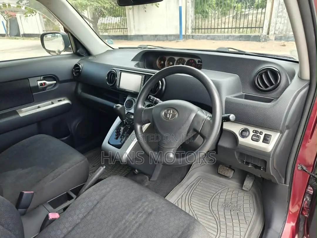 Toyota Corolla Rumion 2008 Burgundy