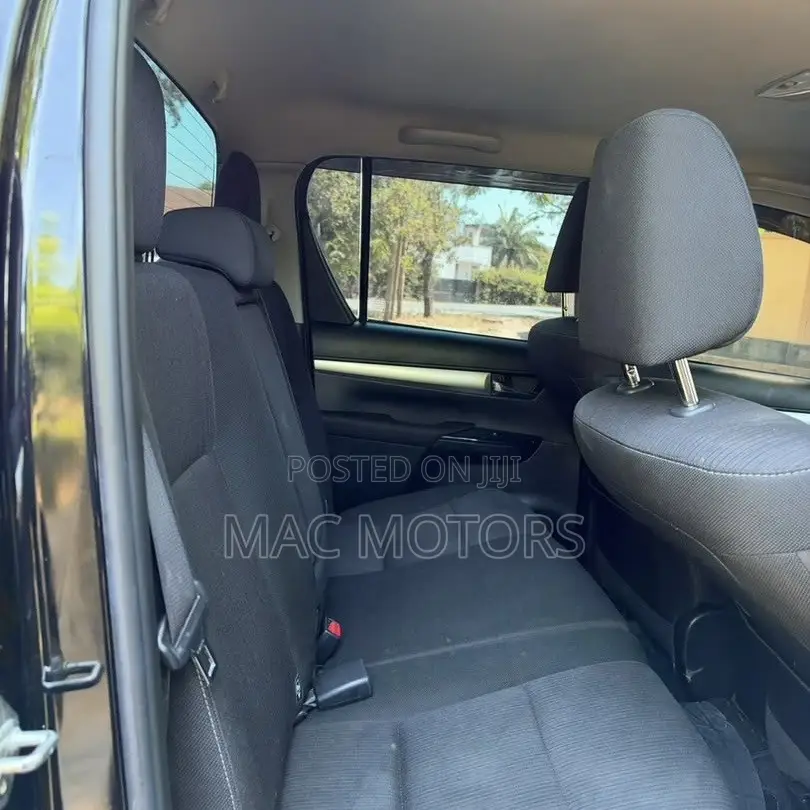 Toyota Hilux Revo Double Cab Deisel 2.4 AWD 2021 Black