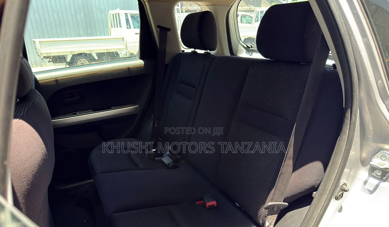 Toyota IST 2002 Silver