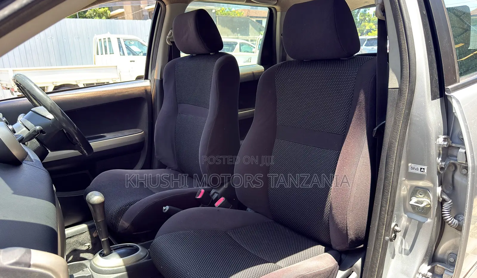 Toyota IST 2002 Silver