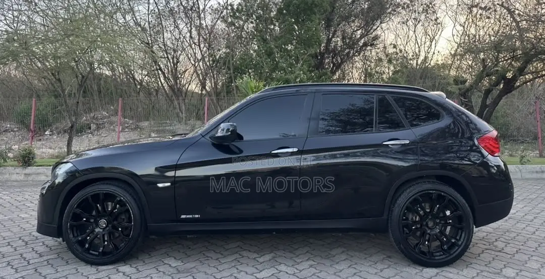 BMW X1 2010 Black
