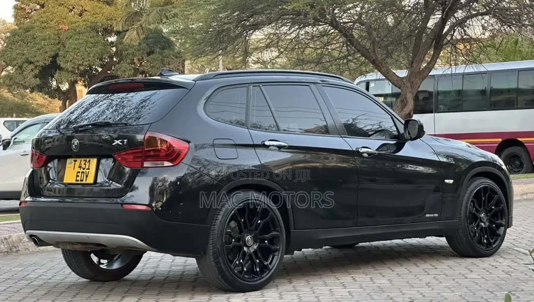 BMW X1 2010 Black