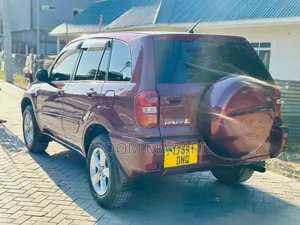Toyota RAV4 2006 Maroon
