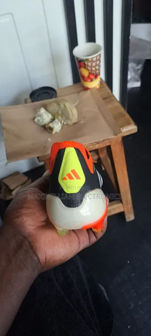 Adidas Predator