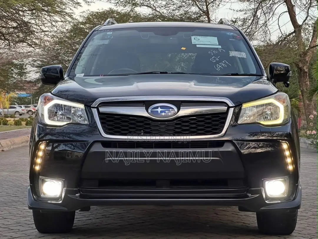 Subaru Forester 2.0XT Premium 4dr SUV AWD (2.0L 4cyl Turbo CVT) 2014