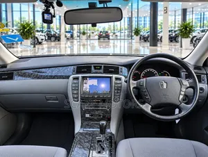 Toyota Crown 2004 Silver