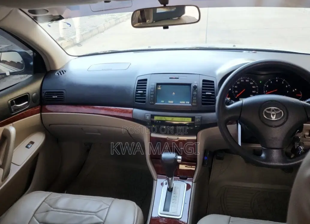 Toyota Premio 2004 Silver