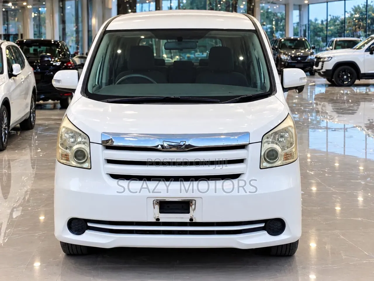 Toyota Noah 2007 White