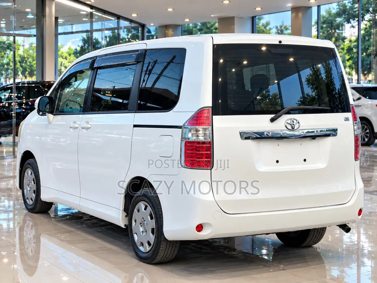 Toyota Noah 2007 White