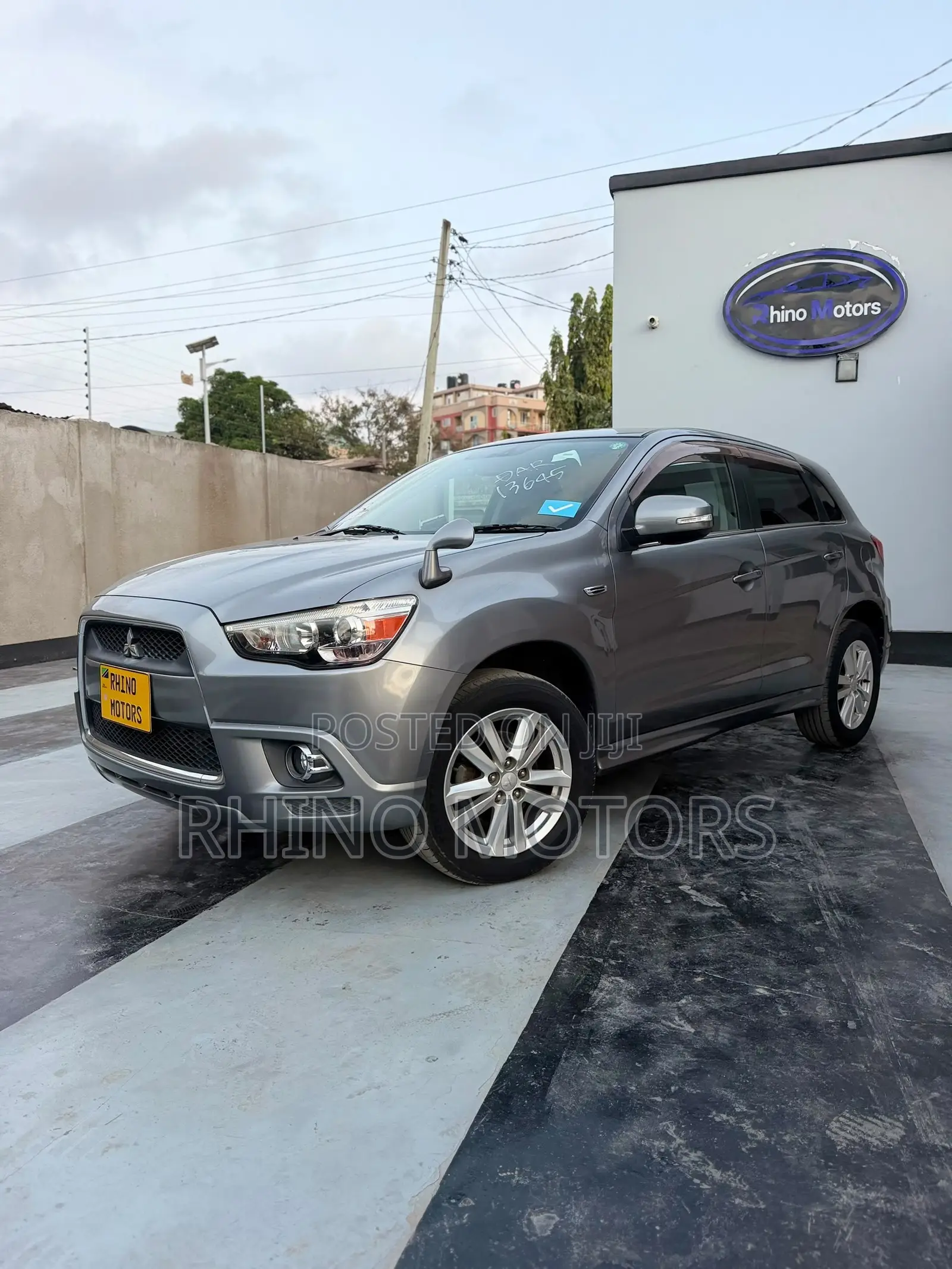 Mitsubishi RVR 2010 Silver