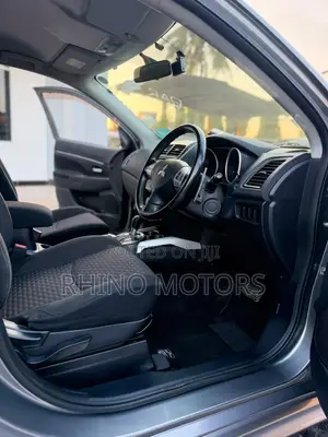 Mitsubishi RVR 2010 Silver