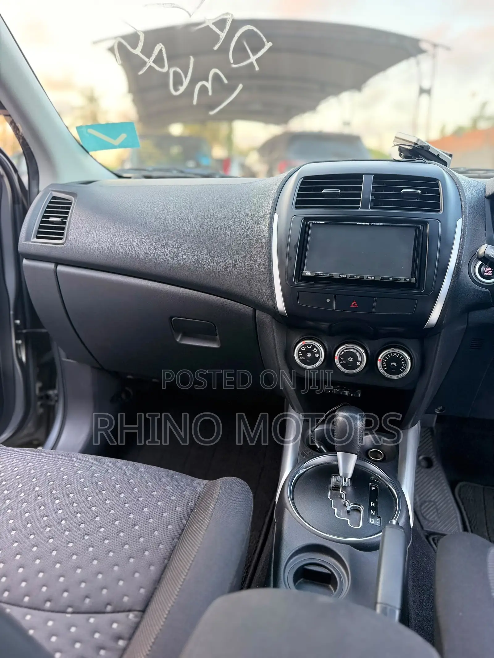 Mitsubishi RVR 2010 Silver