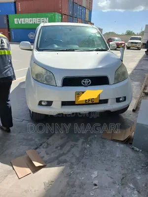 Toyota Rush 2010 White
