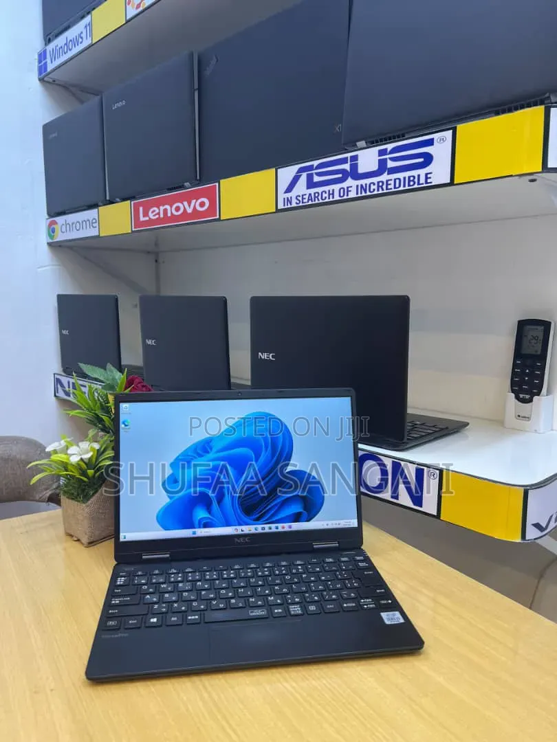 Laptop NEC 8GB Intel Core i5 SSD 128GB