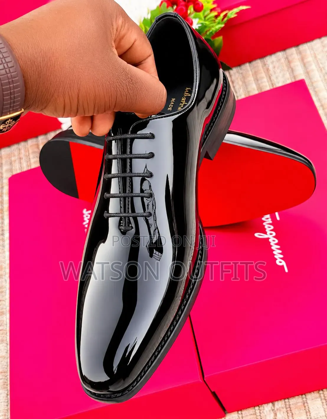 Salvatore Feragamo and DIOR Materials Design Men's Leather Shoes