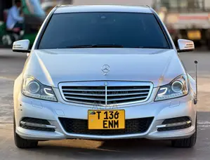 Mercedes-Benz C-Class 2013 Silver