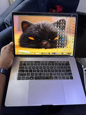 Laptop Apple MacBook Pro 2019 32GB Intel Core i9 SSD 512GB